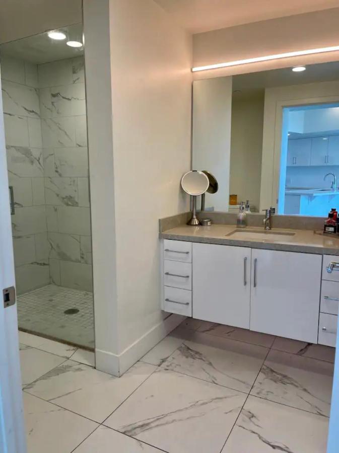 Luxury Designer Suite With Rooftop Pool, Gym San Diego Exterior foto
